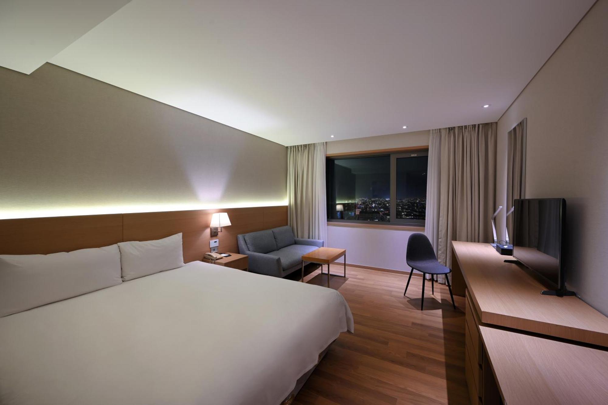 Super Deluxe Double Room